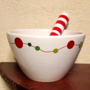 Appetizer bowl and spreader